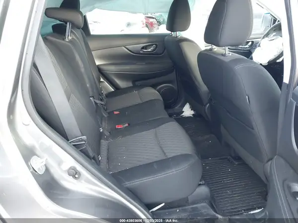 KNMAT2MV3JP594279 2018 NISSAN ROGUE - Image 8