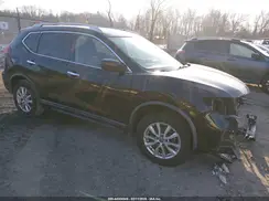 KNMAT2MV3JP595061 2018 NISSAN ROGUE