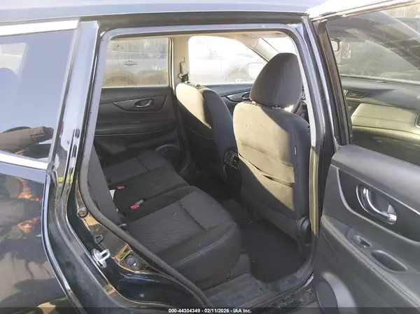 KNMAT2MV3JP595061 2018 NISSAN ROGUE - Image 8