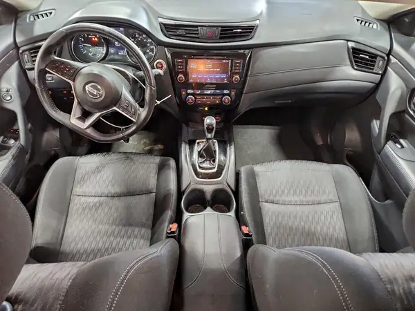 KNMAT2MV3JP596727 2018 NISSAN ROGUE - Image 8