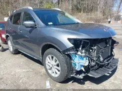 KNMAT2MV3JP601389 2018 NISSAN ROGUE