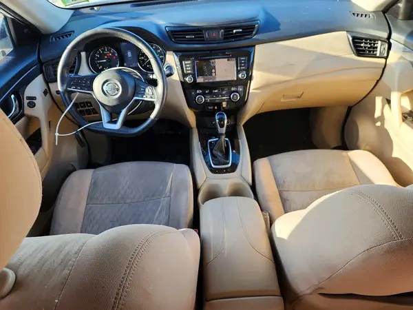 KNMAT2MV3JP603739 2018 NISSAN ROGUE - Image 8