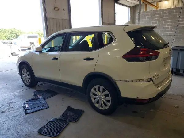 KNMAT2MV3JP607354 2018 NISSAN ROGUE - Image 2
