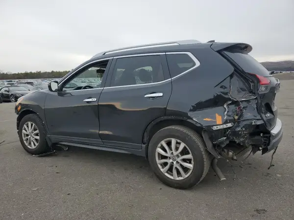 KNMAT2MV3JP608911 2018 NISSAN ROGUE - Image 2