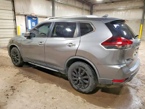 KNMAT2MV3JP609685 2018 NISSAN ROGUE - Image 2