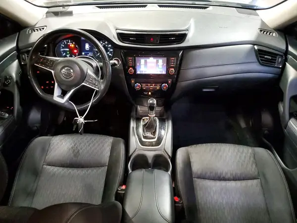 KNMAT2MV3JP609685 2018 NISSAN ROGUE - Image 8