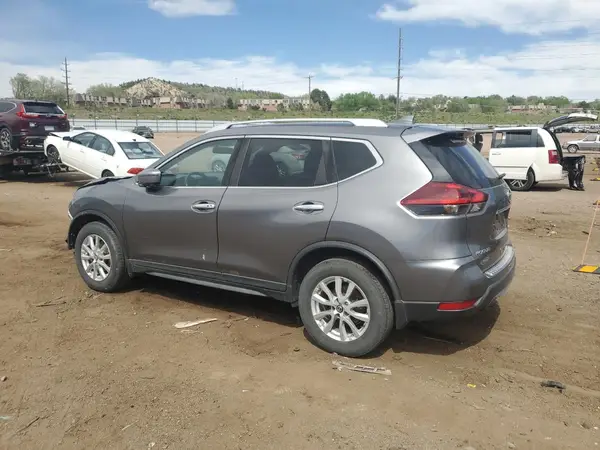 KNMAT2MV3JP612165 2018 NISSAN ROGUE - Image 2