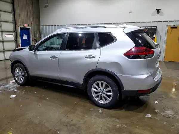 KNMAT2MV3JP614255 2018 NISSAN ROGUE - Image 2