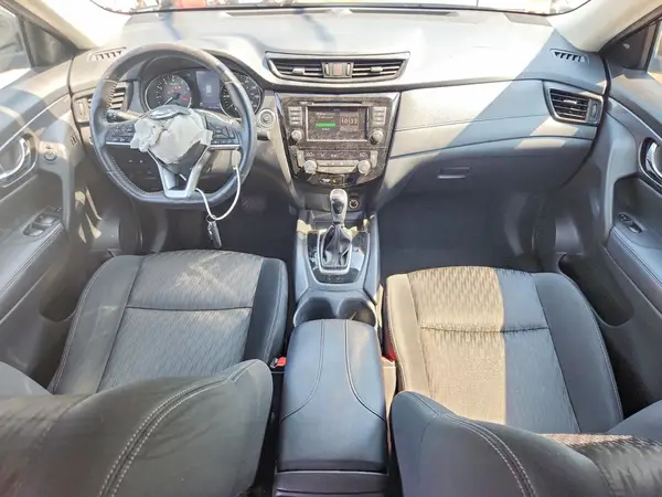 KNMAT2MV3JP615549 2018 NISSAN ROGUE - Image 8