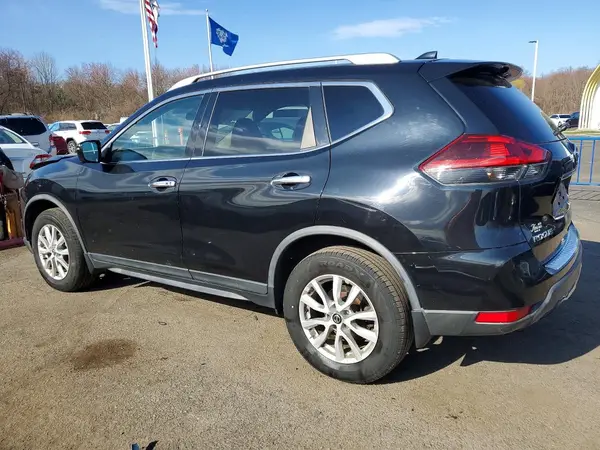 KNMAT2MV3JP616006 2018 NISSAN ROGUE - Image 2