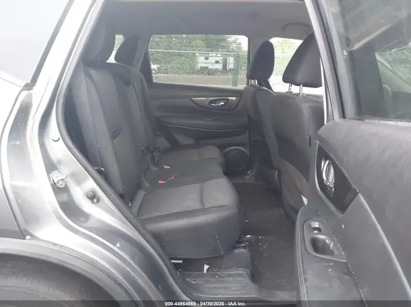 KNMAT2MV3JP616183 2018 NISSAN ROGUE - Image 8