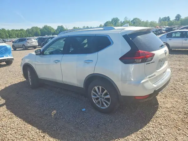 KNMAT2MV3JP616510 2018 NISSAN ROGUE - Image 2
