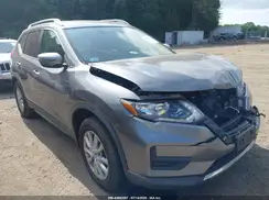 KNMAT2MV3JP618483 2018 NISSAN ROGUE