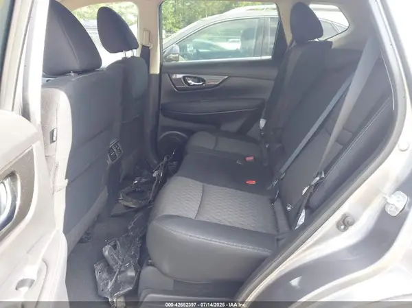 KNMAT2MV3JP618483 2018 NISSAN ROGUE - Image 8