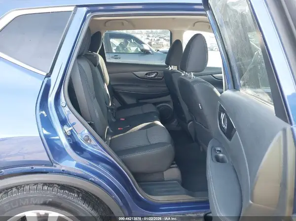 KNMAT2MV3JP618855 2018 NISSAN ROGUE - Image 8