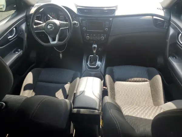 KNMAT2MV3JP620184 2018 NISSAN ROGUE - Image 8