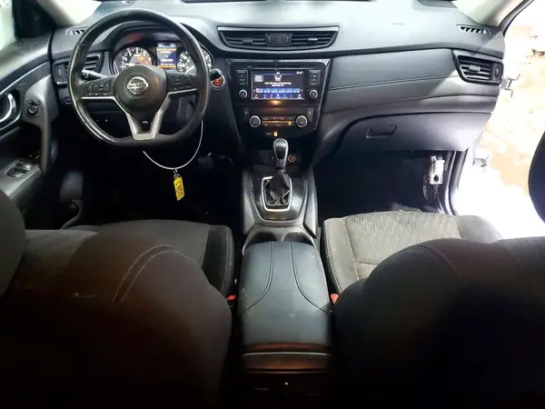 KNMAT2MV3JP621397 2018 NISSAN ROGUE - Image 8
