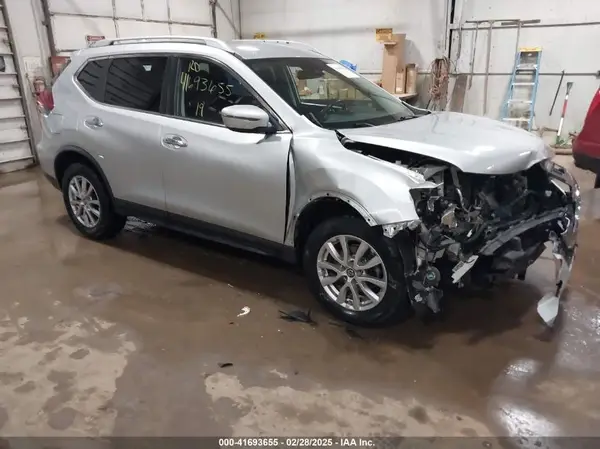 KNMAT2MV3KP502749 2019 NISSAN ROGUE - Image 1