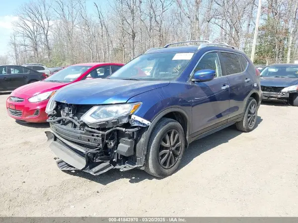 KNMAT2MV3KP527859 2019 NISSAN ROGUE - Image 2