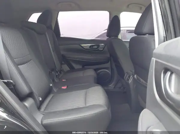 KNMAT2MV3KP528297 2019 NISSAN ROGUE - Image 8
