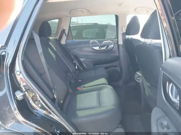 KNMAT2MV3KP541647 2019 NISSAN ROGUE - Image 8