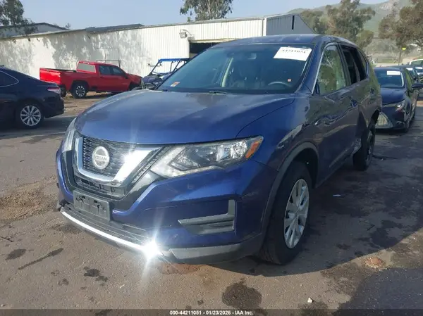 KNMAT2MV3KP541776 2019 NISSAN ROGUE - Image 2