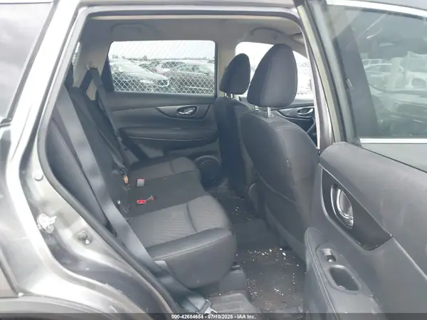 KNMAT2MV3KP541924 2019 NISSAN ROGUE - Image 8