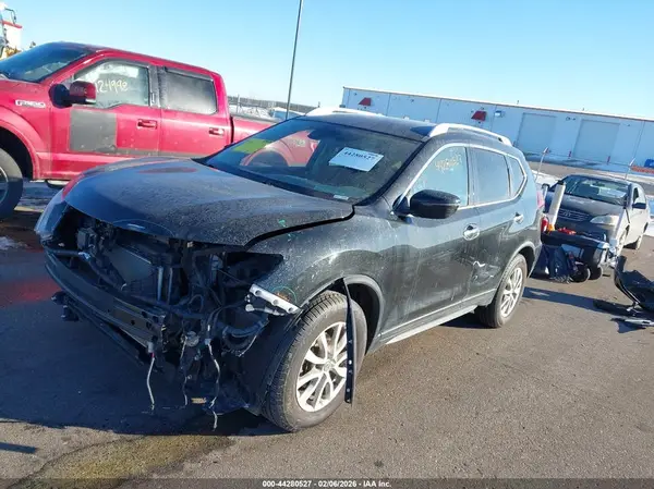 KNMAT2MV3LP501893 2020 NISSAN ROGUE - Image 2