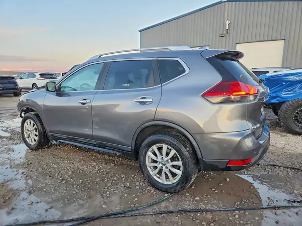 KNMAT2MV3LP505586 2020 NISSAN ROGUE - Image 2