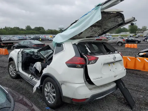 KNMAT2MV3LP520380 2020 NISSAN ROGUE - Image 2