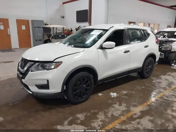 KNMAT2MV3LP527250 2020 NISSAN ROGUE - Image 2