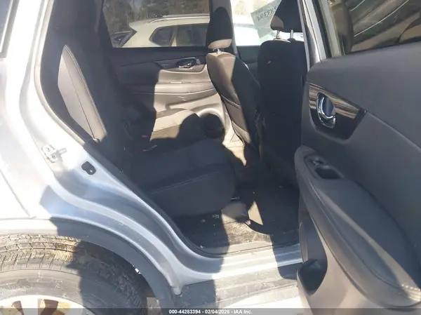 KNMAT2MV3LP529662 2020 NISSAN ROGUE - Image 8