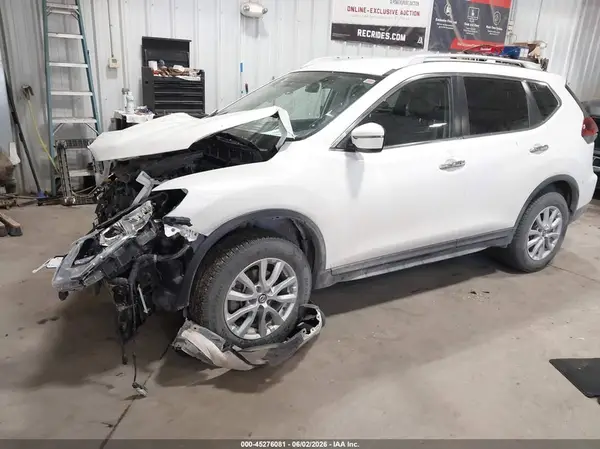 KNMAT2MV3LP532741 2020 NISSAN ROGUE - Image 2