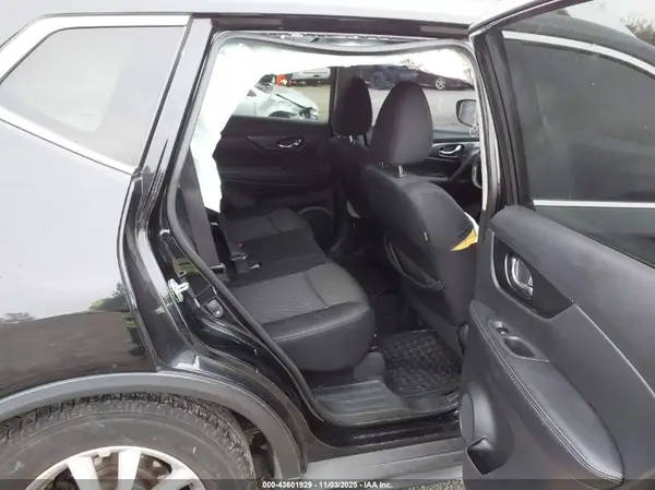 KNMAT2MV3LP541164 2020 NISSAN ROGUE - Image 8