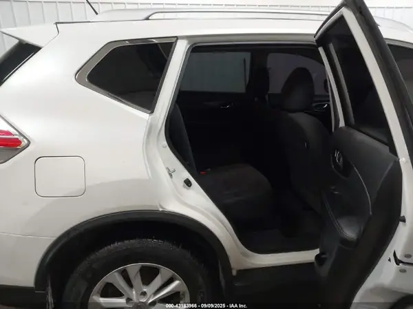KNMAT2MV4GP594672 2016 NISSAN ROGUE - Image 8
