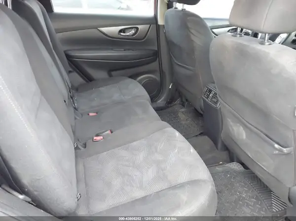 KNMAT2MV4GP606822 2016 NISSAN ROGUE - Image 8
