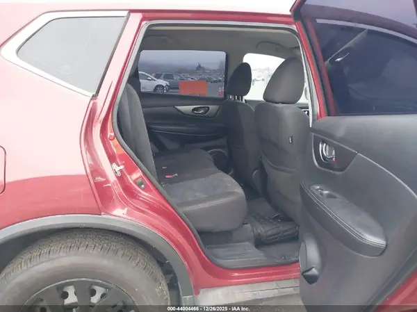 KNMAT2MV4GP611826 2016 NISSAN ROGUE - Image 8
