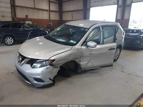 KNMAT2MV4GP615214 2016 NISSAN ROGUE - Image 2
