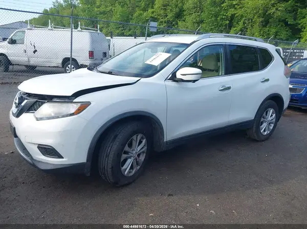 KNMAT2MV4GP617268 2016 NISSAN ROGUE - Image 2