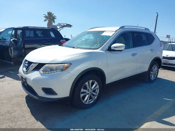KNMAT2MV4GP635205 2016 NISSAN ROGUE - Image 2