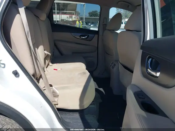 KNMAT2MV4GP635205 2016 NISSAN ROGUE - Image 8