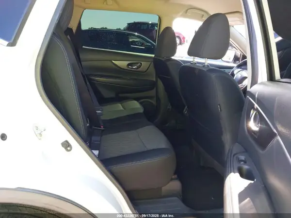 KNMAT2MV4GP653297 2016 NISSAN ROGUE - Image 8