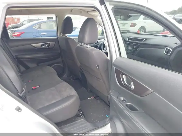 KNMAT2MV4GP661660 2016 NISSAN ROGUE - Image 8