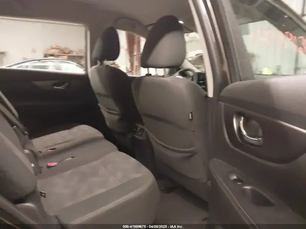 KNMAT2MV4GP665546 2016 NISSAN ROGUE - Image 8