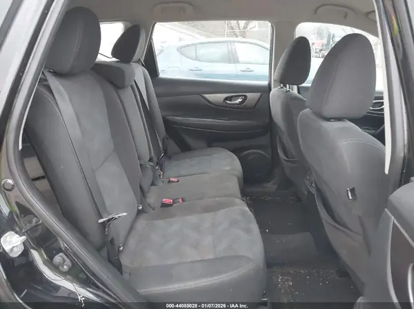 KNMAT2MV4GP665983 2016 NISSAN ROGUE - Image 8