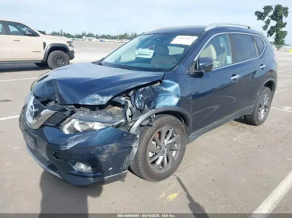KNMAT2MV4GP675879 2016 NISSAN ROGUE - Image 2