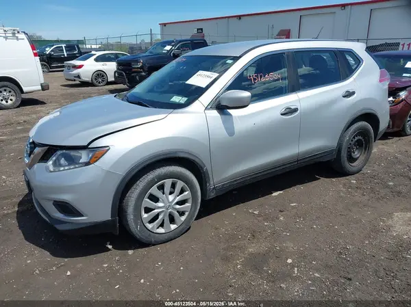 KNMAT2MV4GP676059 2016 NISSAN ROGUE - Image 2