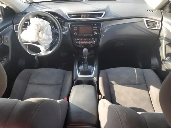 KNMAT2MV4GP678068 2016 NISSAN ROGUE - Image 8