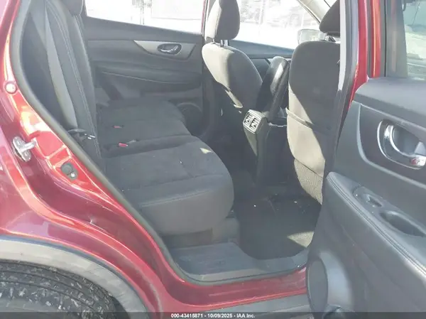 KNMAT2MV4GP678782 2016 NISSAN ROGUE - Image 8