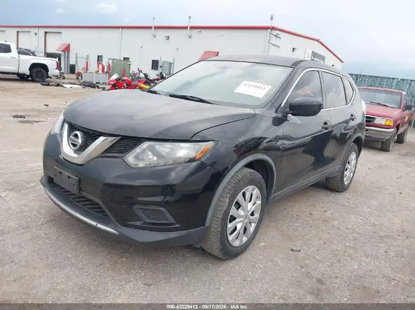 KNMAT2MV4GP690155 2016 NISSAN ROGUE - Image 2